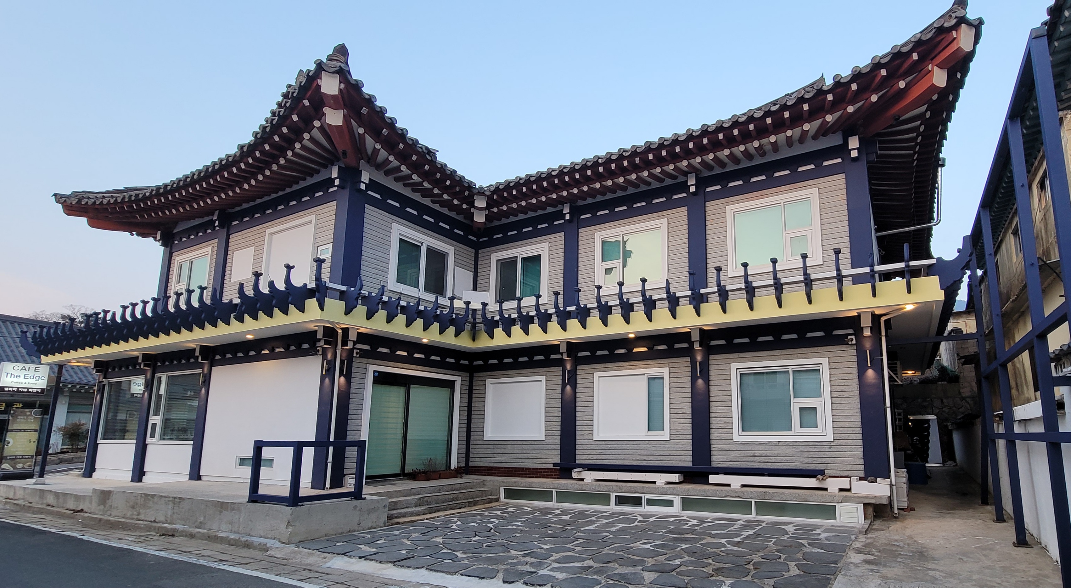 SpaceTime Gallery Building